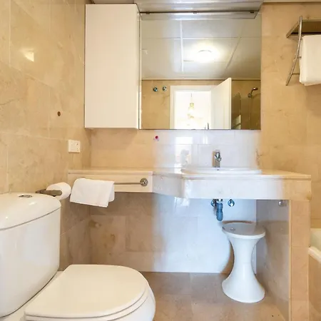 9 Penthouse With Amazing Sea Views, Close To Golf Duquesa