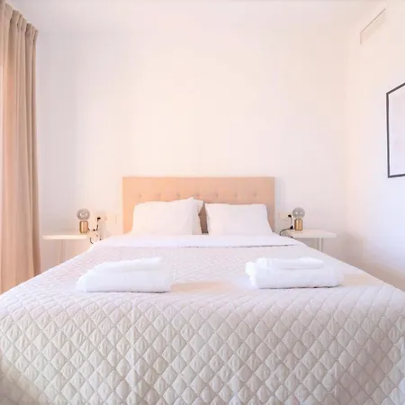 9 Penthouse With Amazing Sea Views, Close To Golf Duquesa * Manilva