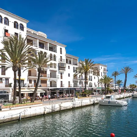 9 Penthouse With Amazing Sea Views, Close To Golf Duquesa Apartment *