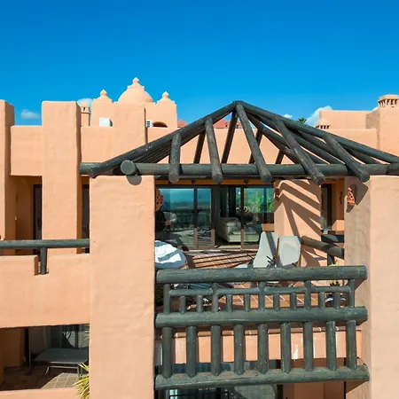 9 Penthouse With Amazing Sea Views, Close To Golf Duquesa * Manilva
